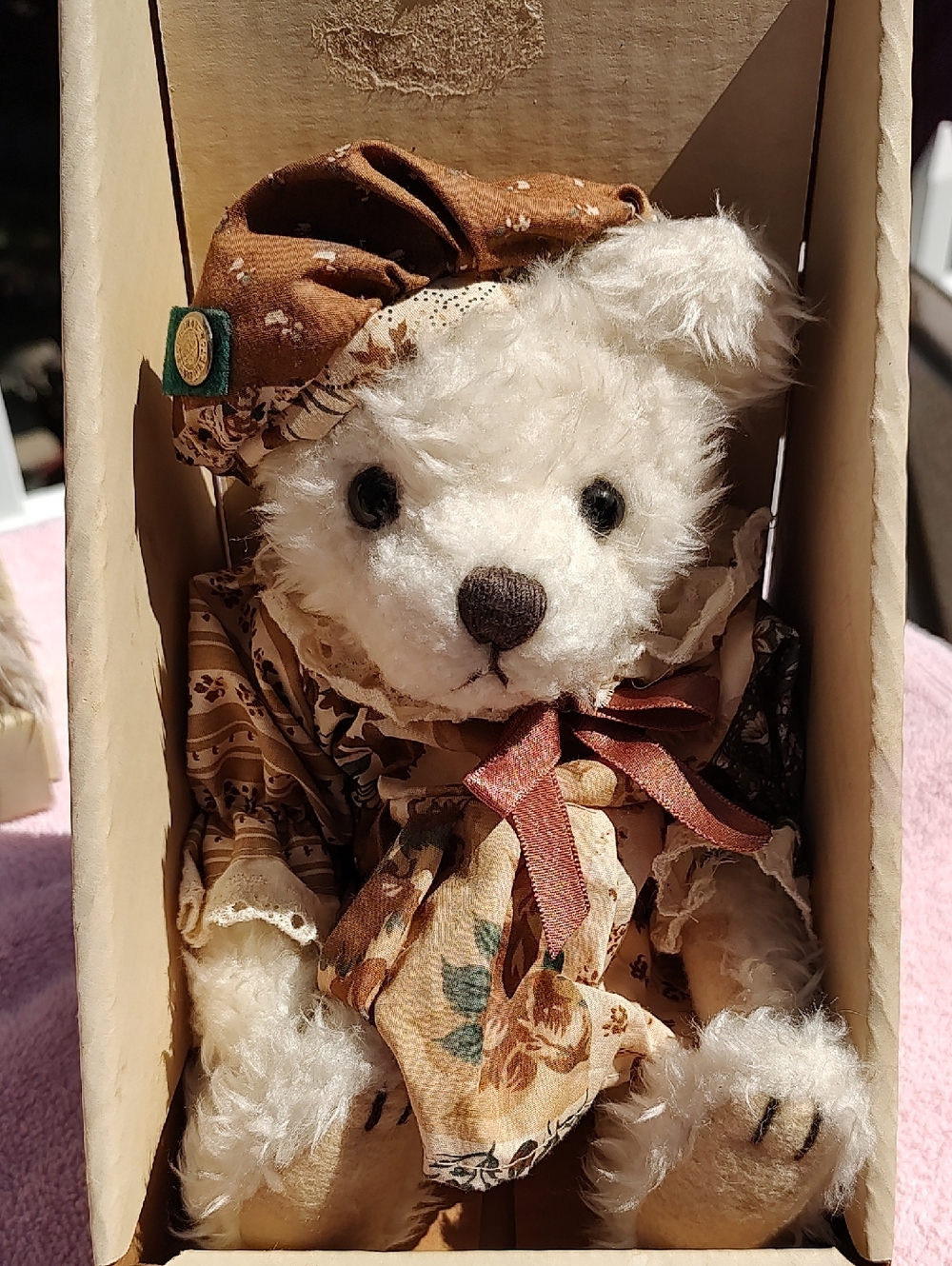Brass Button Bears - Picture 2 of 7